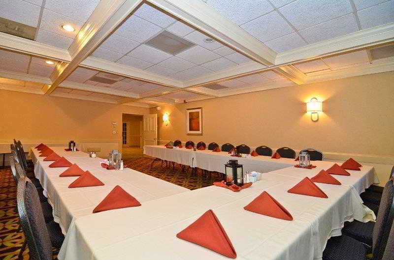 Best Western Watertown/Fort Drum Restaurant bilde